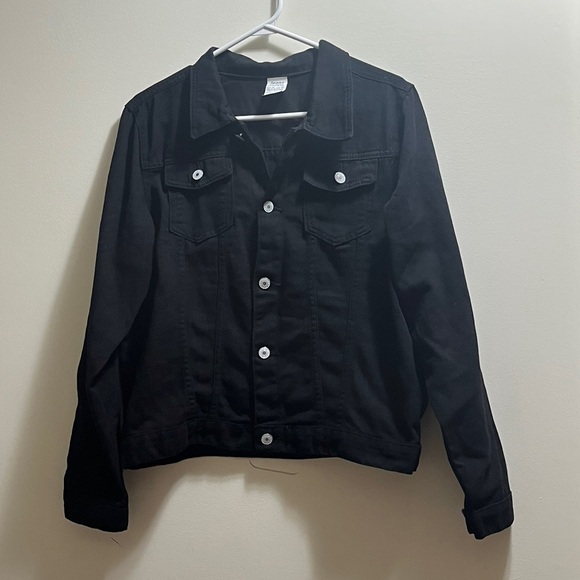 Women’s black denim jean jacket sz XL - Picture 10 of 15